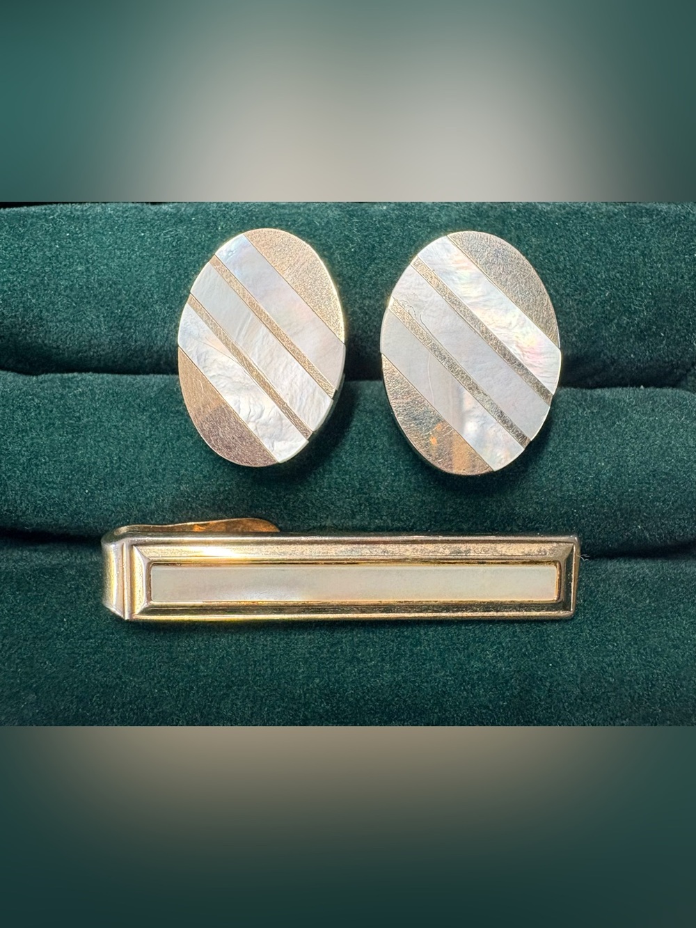 Vintage Mid Century Mother of Pearl and Gold Tone Cufflinks with Tie Clip